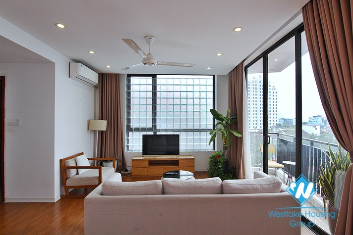 Top Trendy furnished 2 bedroom apartment with vintage elements with a lot of natural light and lake view 